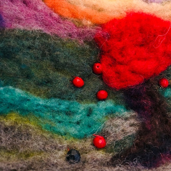 Handmade wool felted handbags - Picture 4 of 6